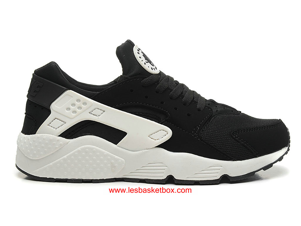 nike crampons hypervenom