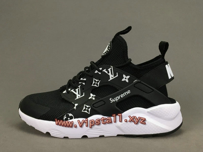 nike air huarache supreme