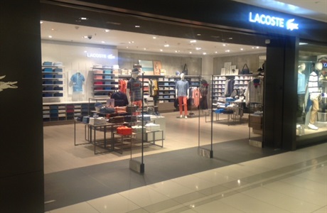 Boutique lacoste opera deals